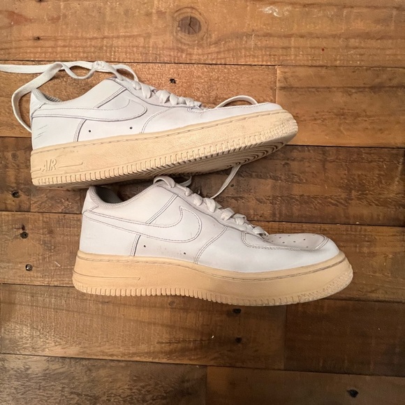 Nike AF 1s - Size 5.5 - Picture 4 of 7